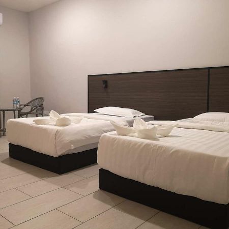 Luna Guesthouse 露娜旅馆 Семпорна Экстерьер фото