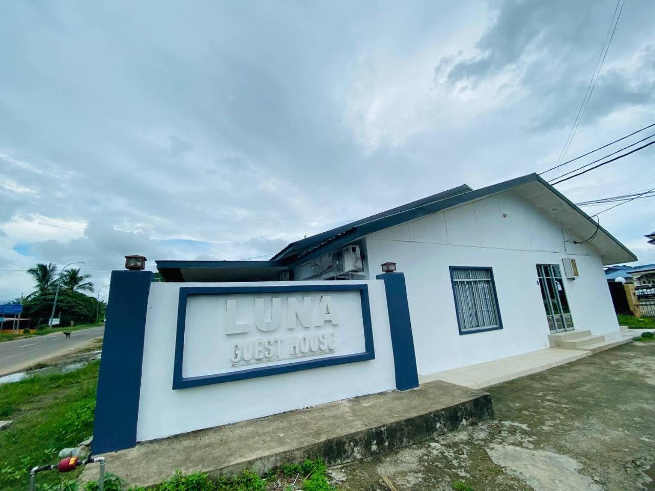 Luna Guesthouse 露娜旅馆 Семпорна Экстерьер фото
